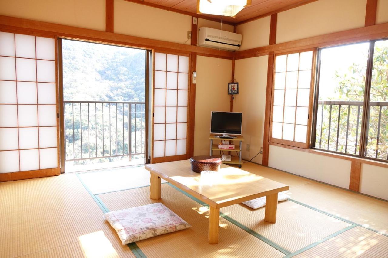 ペンション桜家 Hotell Shimoda  Exteriör bild